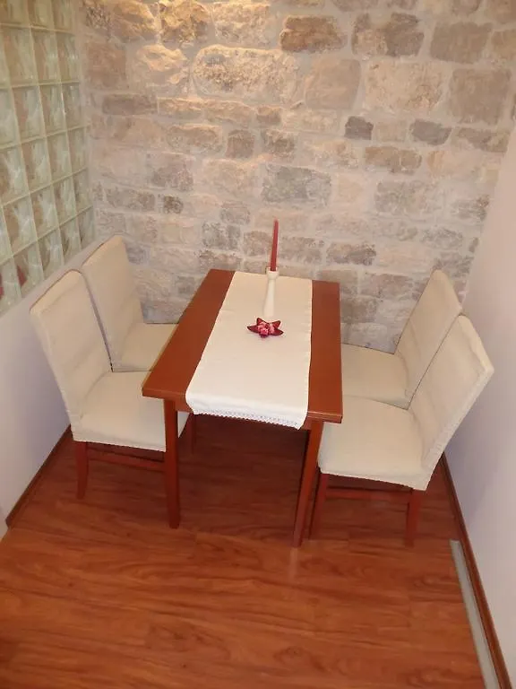 Studio Apartment Mila Split