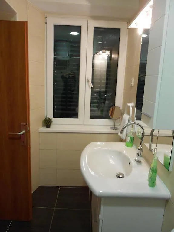 Studio Apartment Mila Split