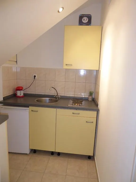 Studio Apartment Mila Split